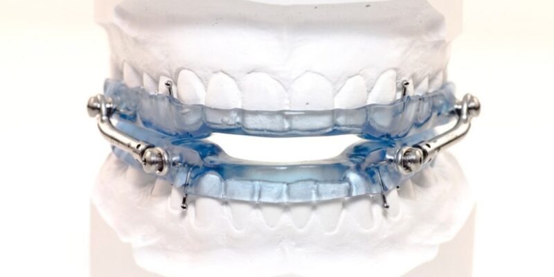 how mouth devices help with sleep apnea